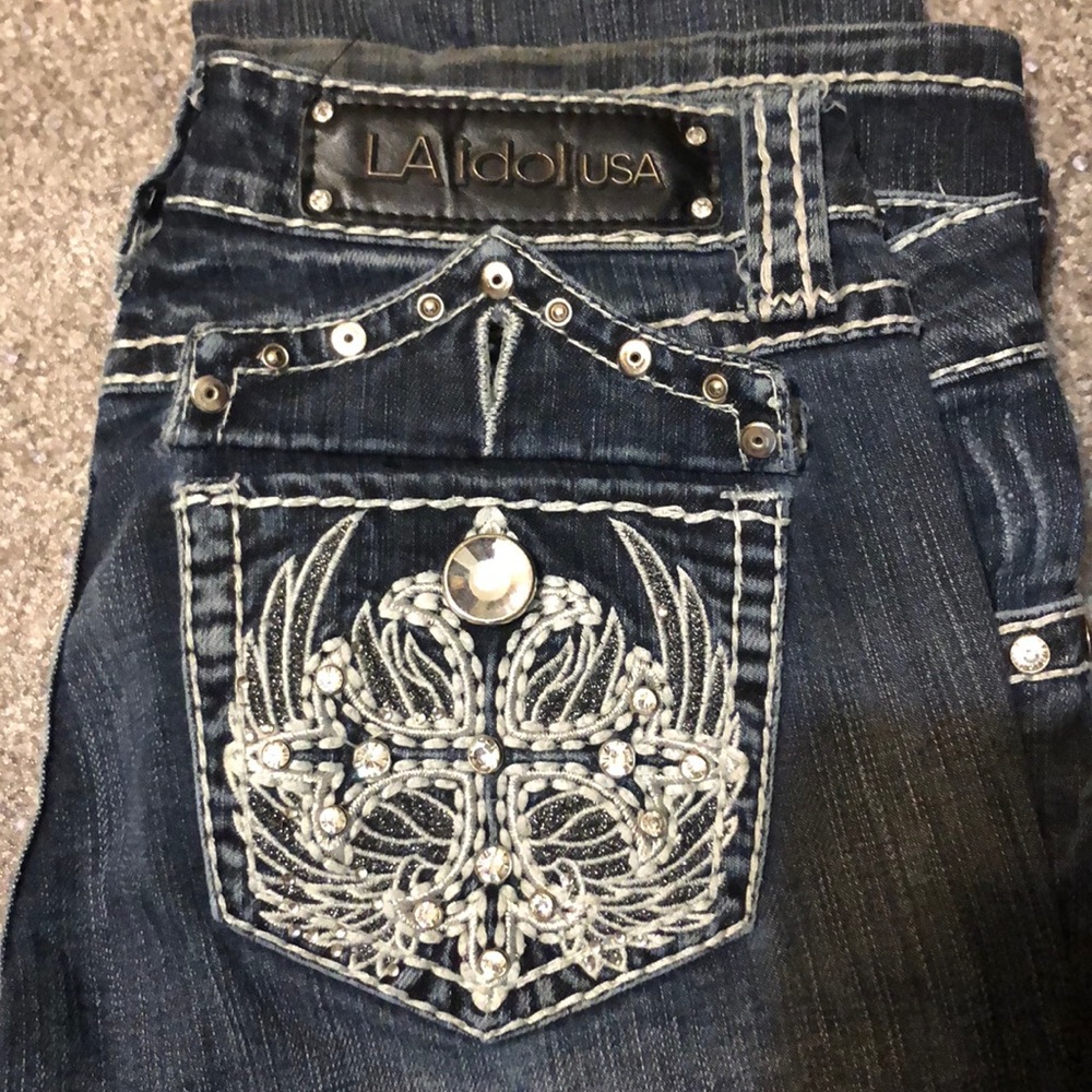 LA idol jeans